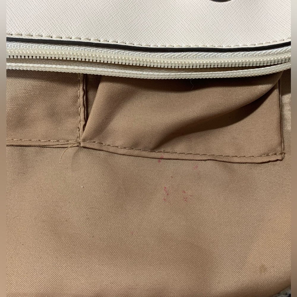 Nicole Miller White Tess Chain Detail Purse - Picture 12 of 12